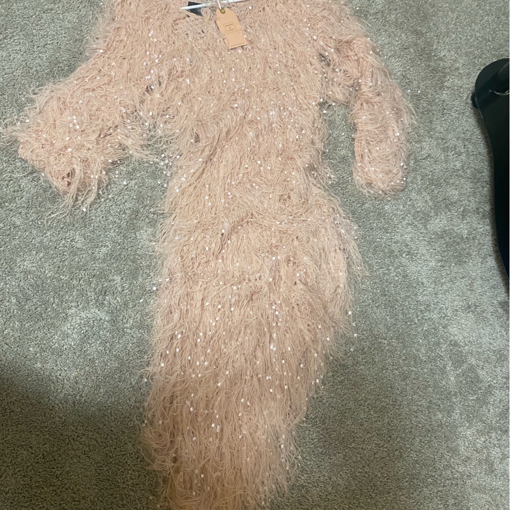 Shaggy asymmetrical Dress